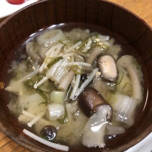 エノキと椎茸のお味噌汁